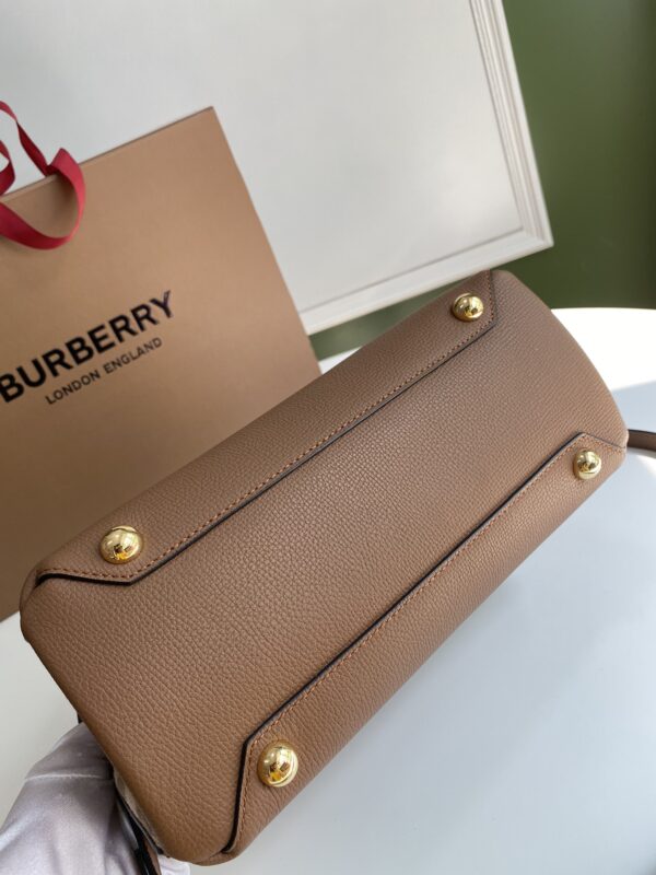 Burberry Banner Tote House Plaid Medium Handbag - Brown - Image 3