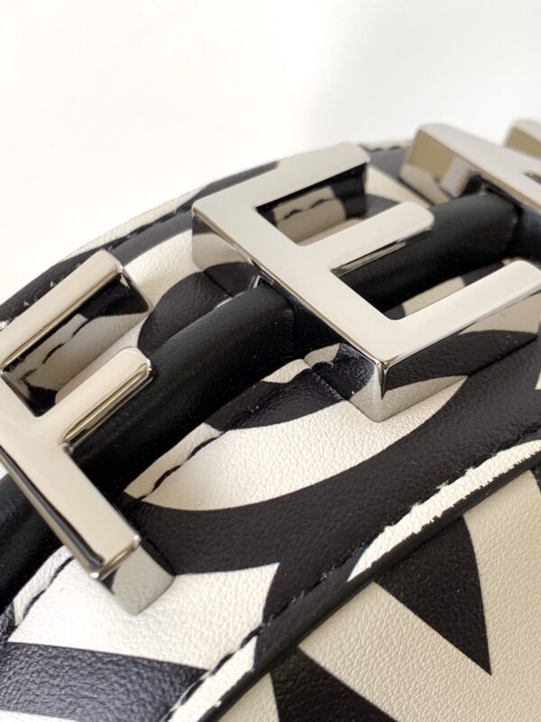 Fendi Roma and Marc HandBag - Black/White - Image 2