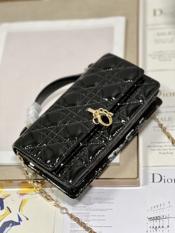 Dior Pearl Clutch - Patent Leather Black - Image 3