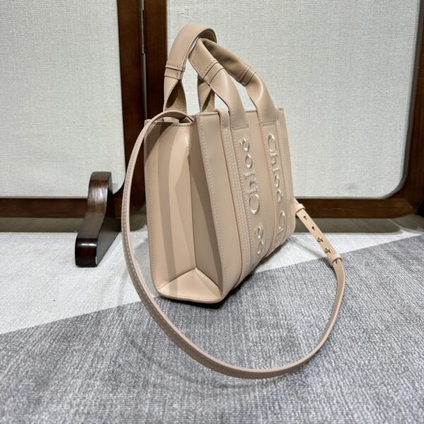 Chloe 22S Woody Large Tote Bag - Cream - Image 5